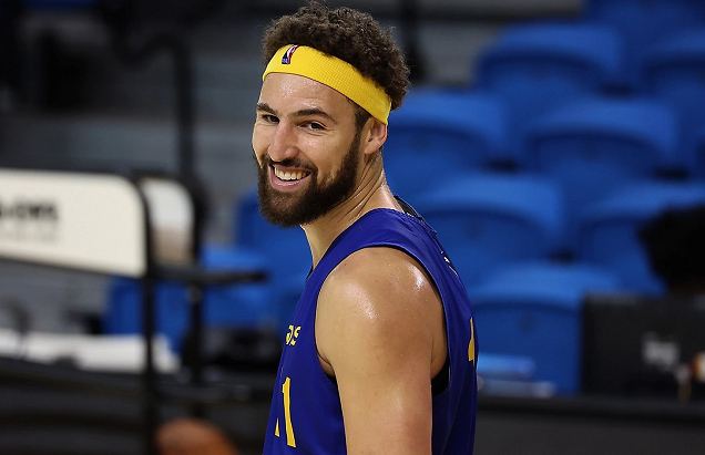 阿里进球瞬 阿里进球瞬