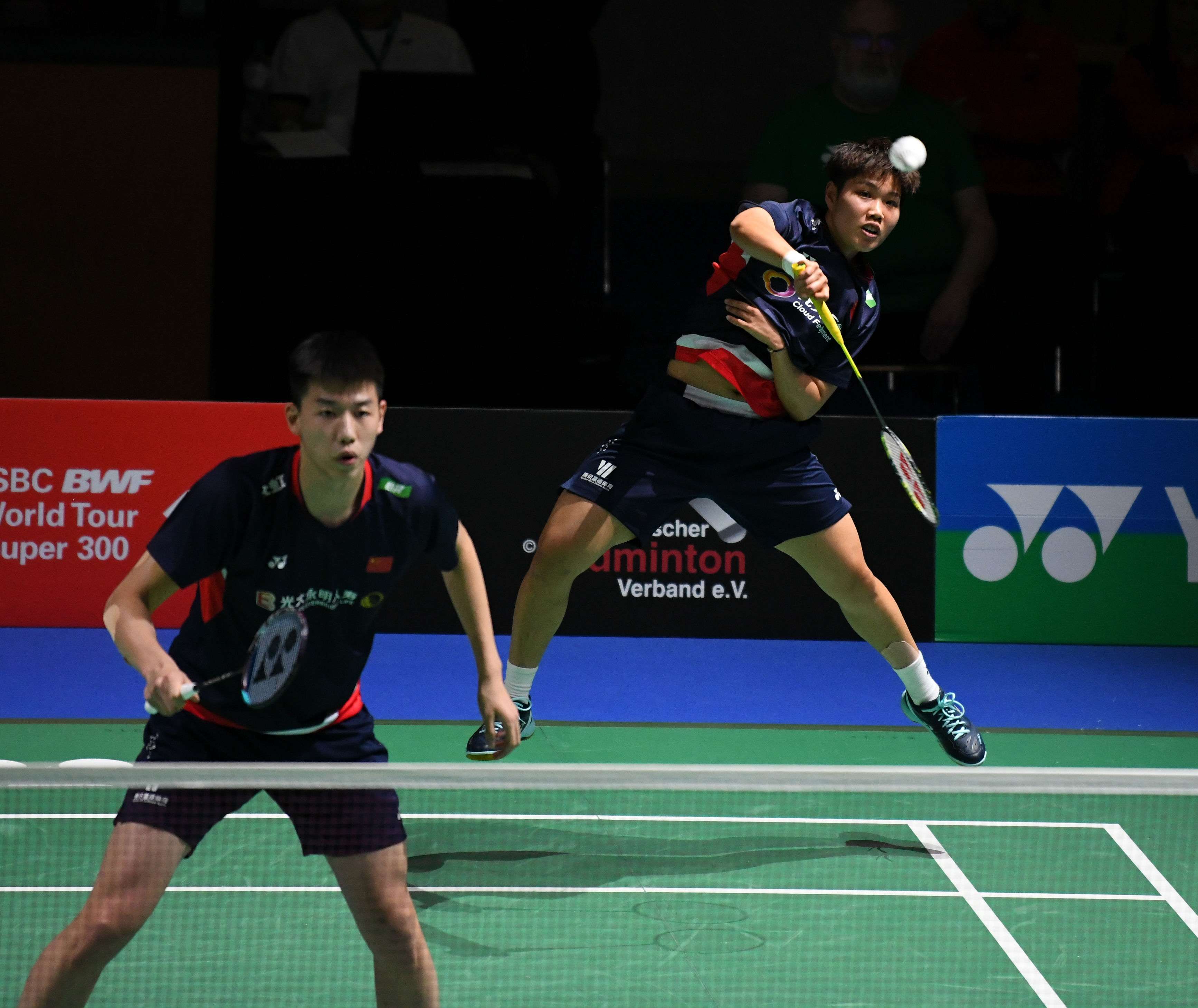 轮成功冲至 轮成功冲至